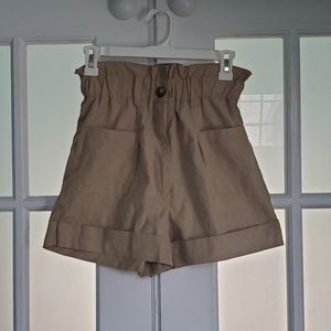 High waisted paperboy shorts